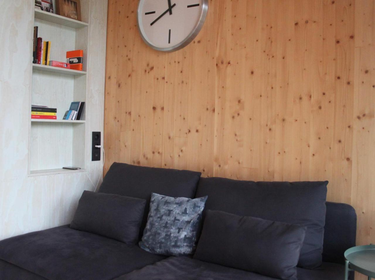 Апартаменты Roots Tiny House Тилбург Экстерьер фото